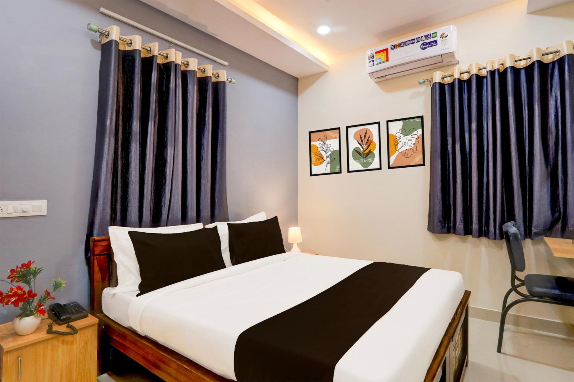 Super Townhouse Nanak Ram Guda Near Waverock Sez Hyderabad Exterior photo